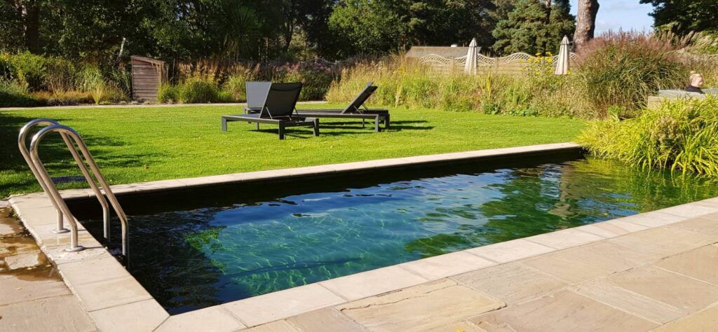Foxhills Club and Resort - garden