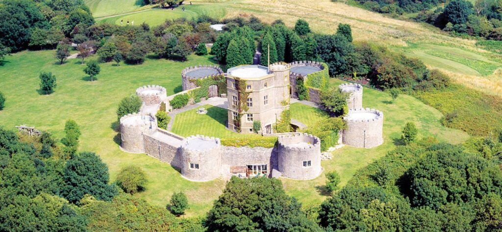 Hire a Castle - Walton Castle