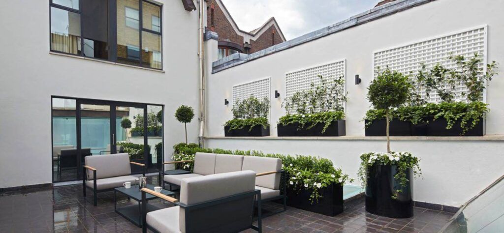27 Cheval Place rooftop courtyard