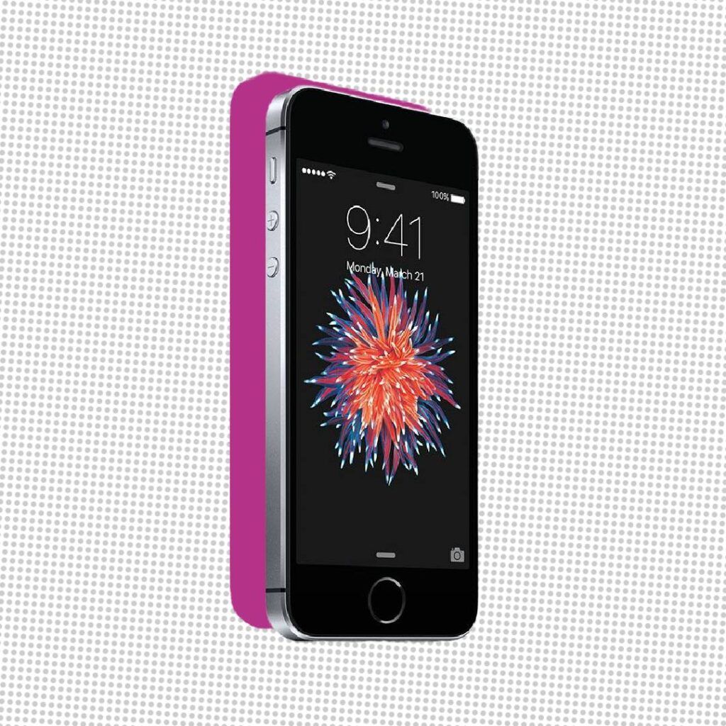 Best travel technology 2017 - iPhone SE
