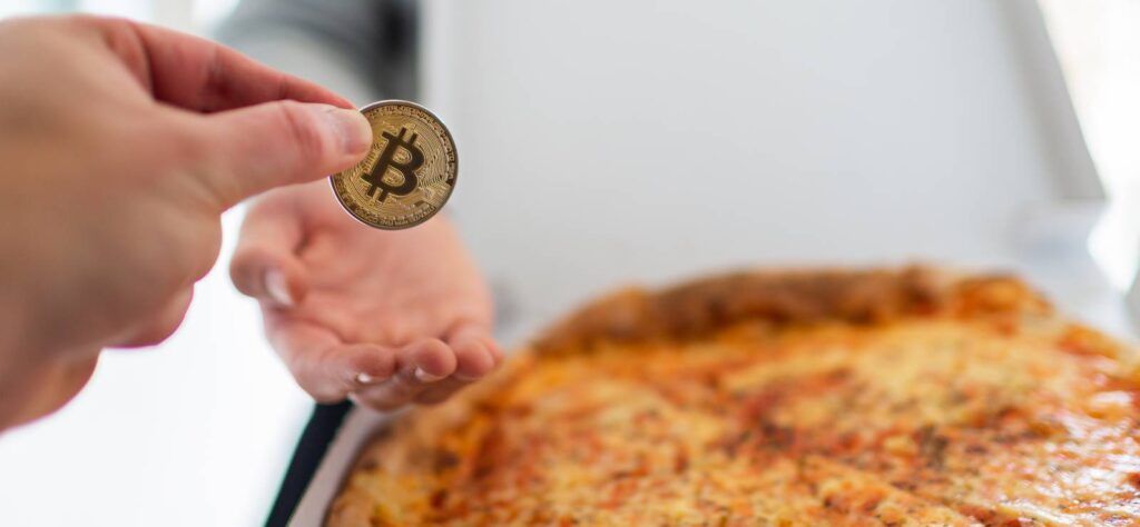 Cryptomillionaire buys pizza