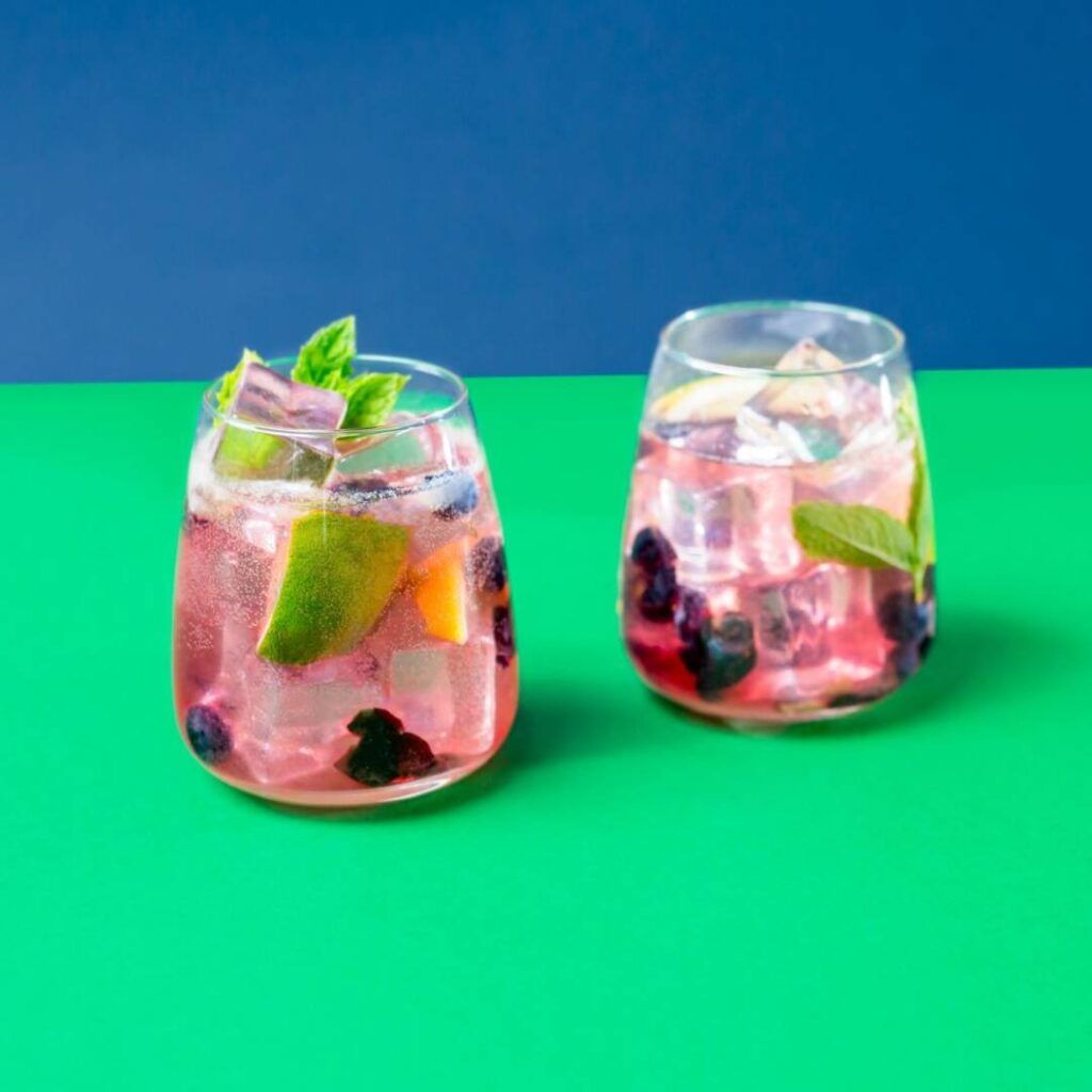 Party Cocktails - Blueberry & Lime Gimlet Tanqueray