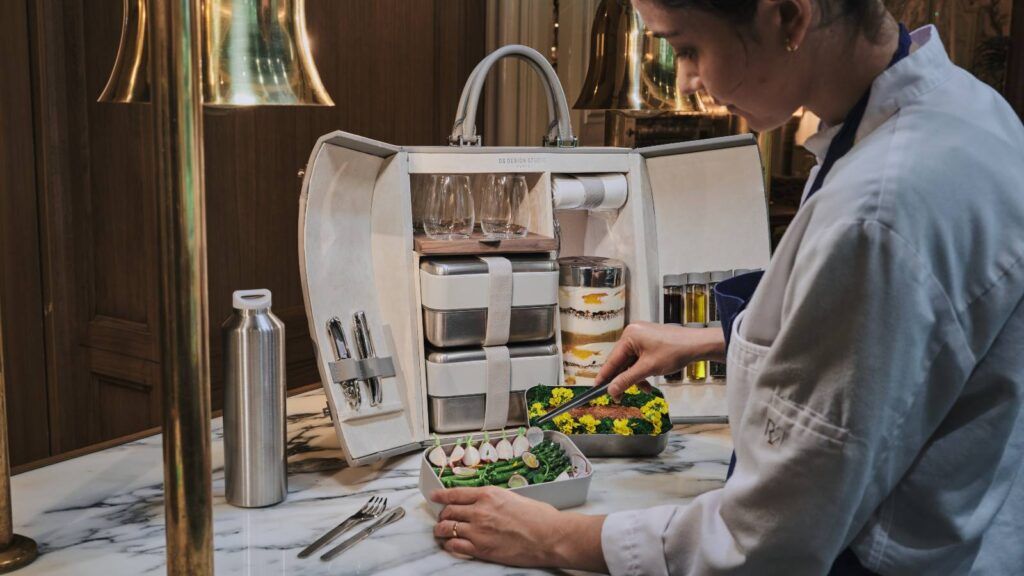 DS Automobiles Picnic Hamper