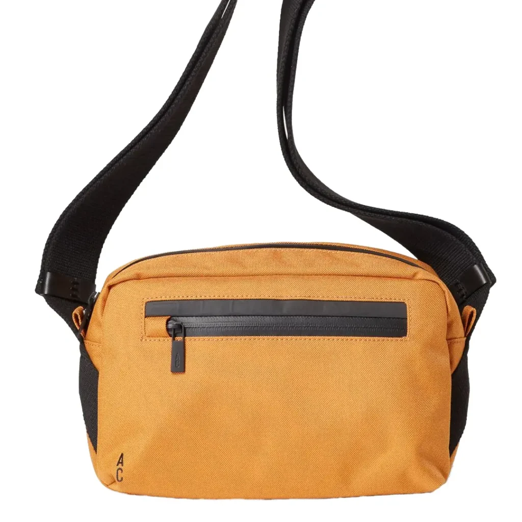 Cycling chic - Ally Capellino bag