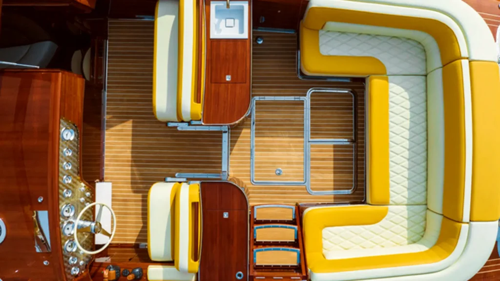J Craft Torpedo interior
