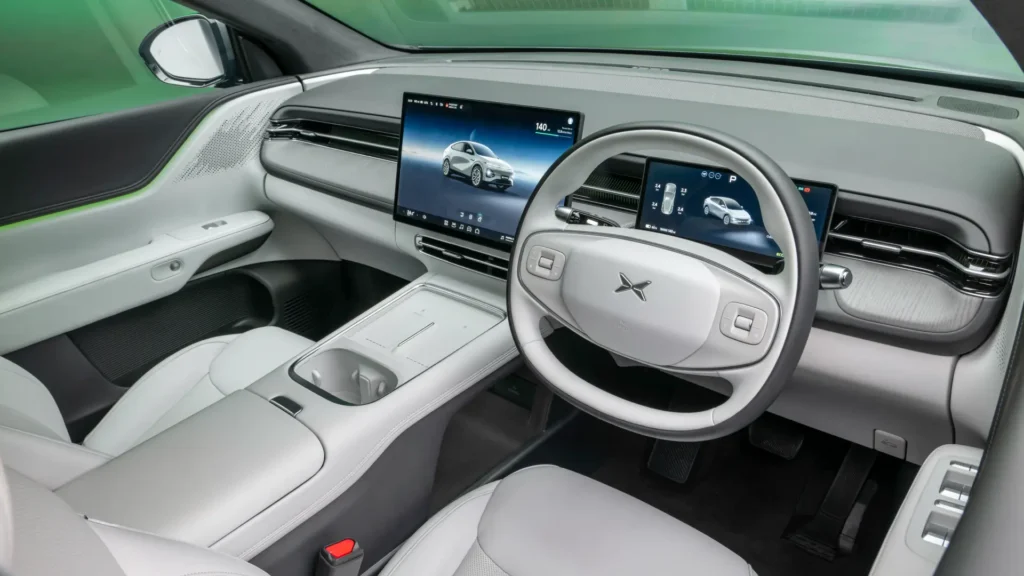 Xpeng G6 interior