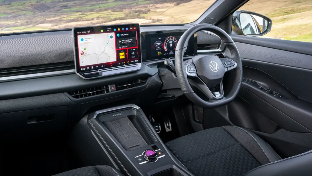 Volkswagen T-Roc R-Line interior and dashboard view